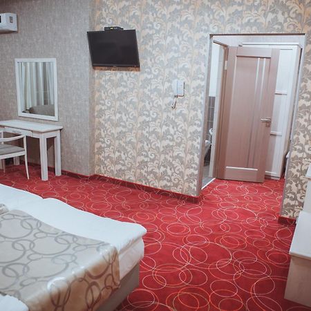 Hotel Magnum Beregovo Exterior foto