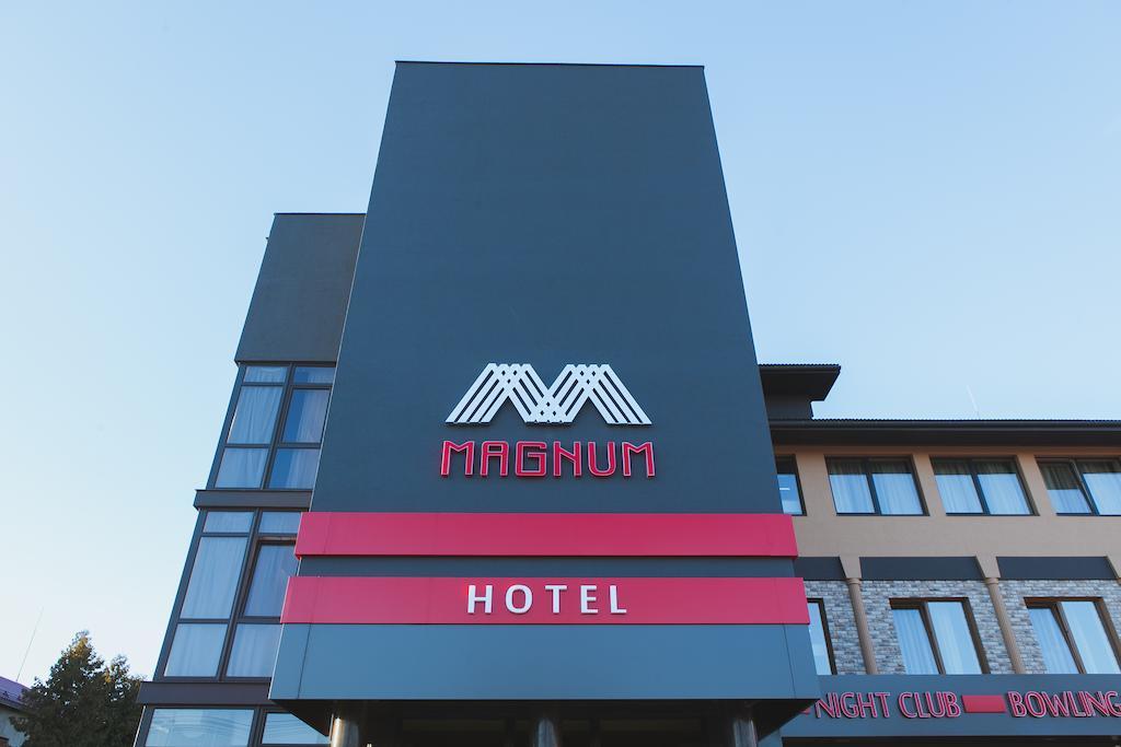 Hotel Magnum Beregovo Exterior foto