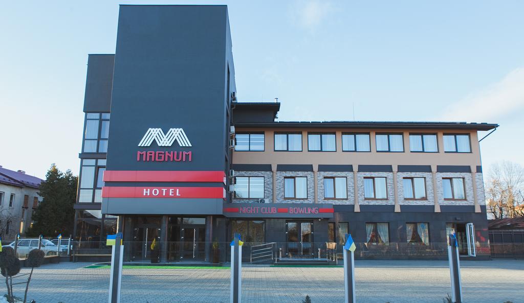 Hotel Magnum Beregovo Exterior foto