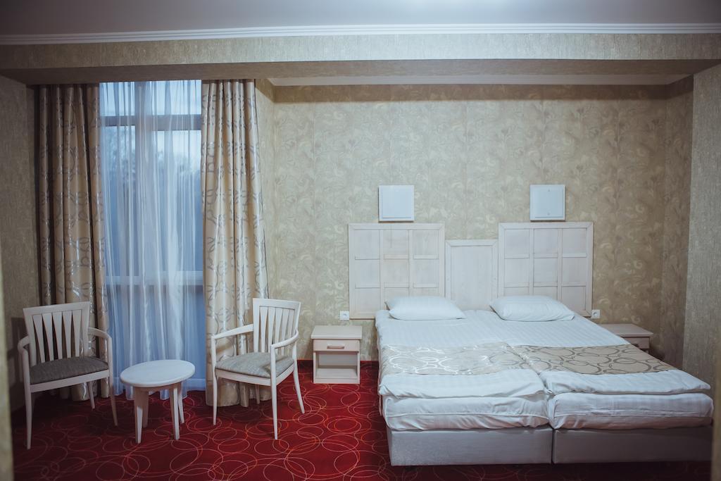 Hotel Magnum Beregovo Habitación foto